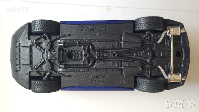 Ford Mustang GT 2015 MAISTO - Мащаб 1:24, снимка 10 - Колекции - 53860783