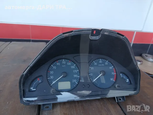 Табло уредно ( километраж)за Ситроен Саксо 2 Бензин  2001г., снимка 1