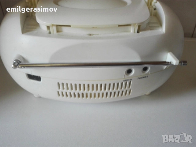 Продавам радиокасетофон - 3 броя., снимка 12 - Радиокасетофони, транзистори - 32229495