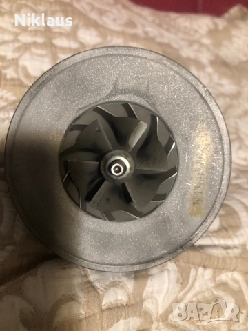 Средна Част Турбо BMW 2.0d E90 E91 