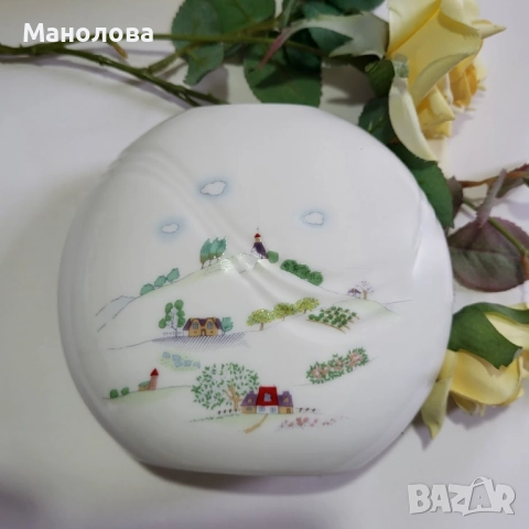 Японска порцеланова ваза Yamaji Japan., снимка 5 - Други ценни предмети - 52437872