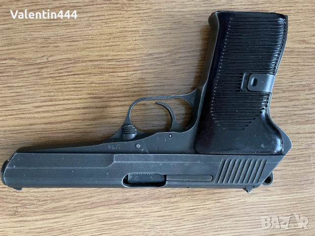 Пистолет „ЧЗ- 52“ – ОБЕЗОПАСЕН/ДЕЗАКТИВИРАН, снимка 9 - Бойно оръжие - 53984038