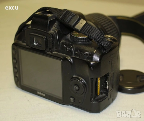 Фотоапарат Nikon D3000 + обектив Nikkor AF-S 18-55 VR, снимка 6 - Фотоапарати - 53736368