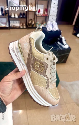 Дамски сникърси LIU JO gold maxi wonder  169.99 лв.