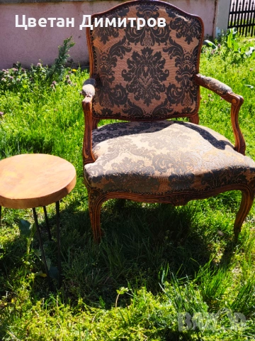 Антикварен резбован фотьойл в стил Луи XV - 19 век, снимка 7 - Дивани и мека мебел - 54135472