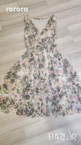Ефирна рокля на цветя, снимка 3 - Рокли - 46437115