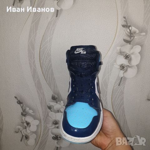 маратонки Jordan 1 Retro High UNC Patent Blue Chill  номер 40 ,5- 41, снимка 4 - Маратонки - 45108921