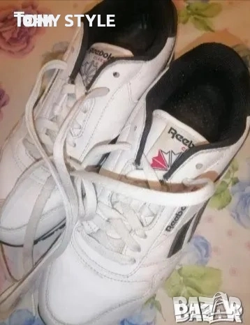 REEBOK Оригинал Нови Дамски Маратонки Изцяло от Естествена Кожа 38, снимка 2 - Маратонки - 51643890