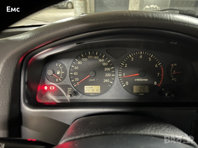 ПРОДАВАМ ТОЙОТА АВЕНСИС 1.6, снимка 9 - Автомобили и джипове - 53697784