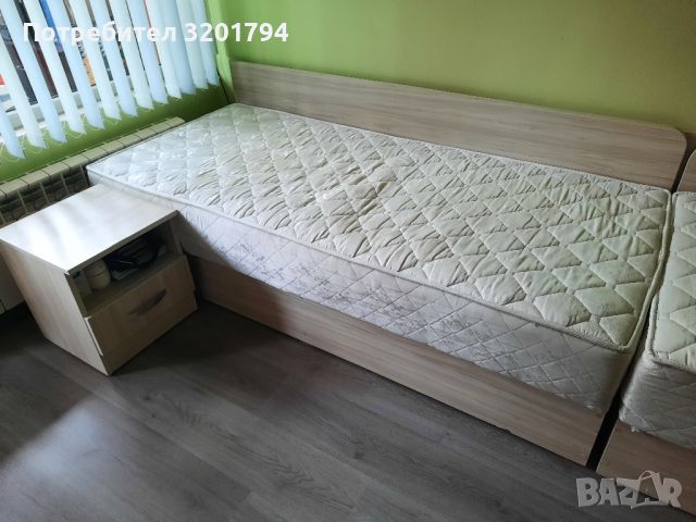 Мебели за стая - секция, легла с нощни шкафчета - промо до 30.06 - 1000лв, снимка 4 - Спални и легла - 45397925