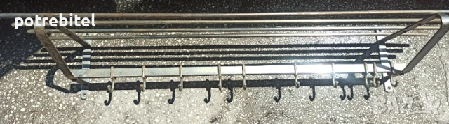 2 метални закачалки за коридор - 100 см./по 50 лв / бр