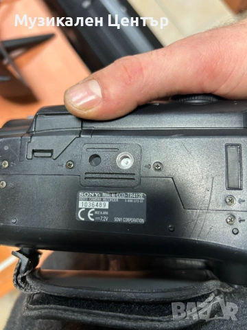 Видео камера Sony CCD-TR412E За  части, снимка 4 - Камери - 53274294