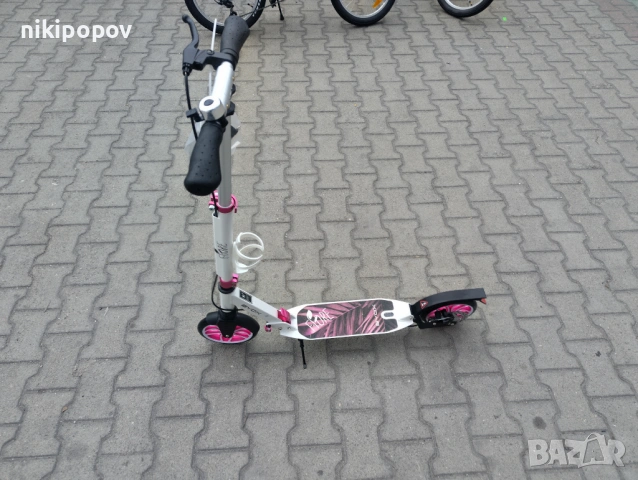 BYOX Детска тротинетка FIORE розов, снимка 3 - Скутери и тротинетки - 53564054