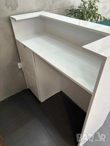 Рецепция - бял лак, мдф, снимка 2 - Друго оборудване - 53155324