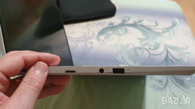 Asus cx1400, снимка 4 - Лаптопи за дома - 51312348