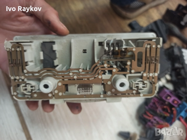 Плафон за VW Touran, Golf IV, Caddy, Passat, 3B0 947 105 C, 3B0947105C, снимка 3 - Части - 52259574