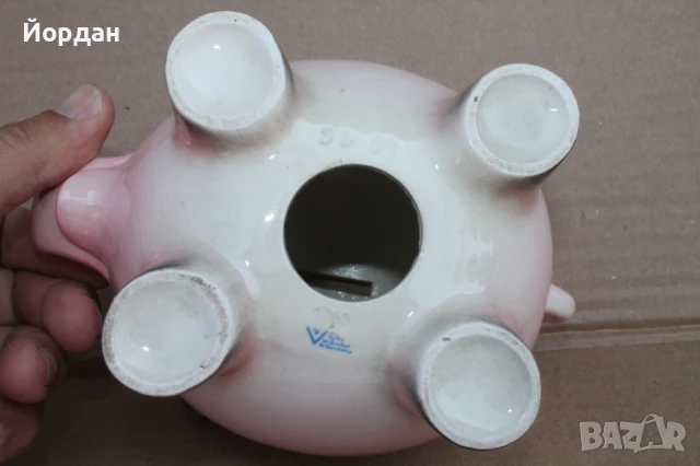 Немска порцеланова касичка ''Goebel'', снимка 6 - Колекции - 50619429