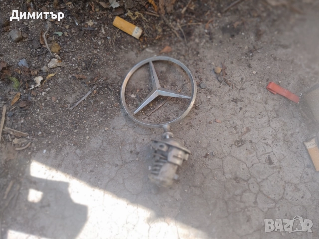 Емблема Преден Капак За Мерцедес-Бенц 124 класа 1990г / Mercedes-Benz 124 1990y