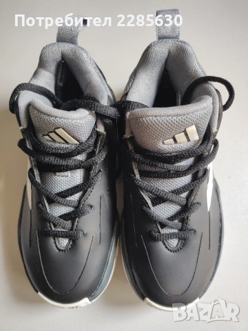 Оригинални детски маратонки Адидас - 31 номер, снимка 5 - Детски маратонки - 53784196