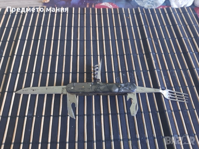 Старо Българско ножче от соца  Велико Търново, снимка 5 - Ножове - 52177666