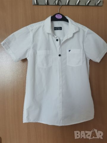 Бяла риза с къс ръкав за момче на LC Waikiki 8 - 9 год 128 - 134см, снимка 4 - Детски ризи - 45535563