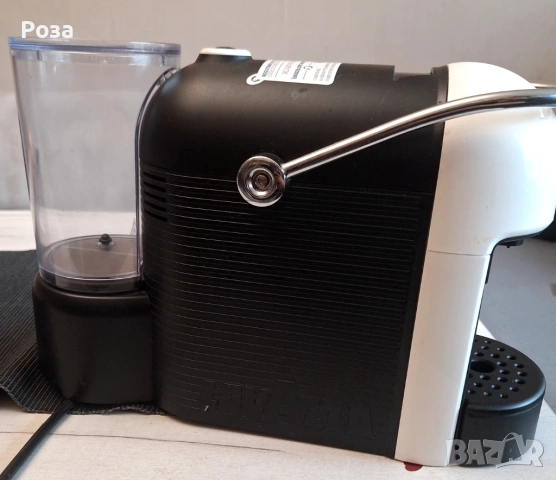 Кафе машина LAVAZZA A MODO MIO, използвана, капсули, снимка 5 - Кафемашини - 53491092