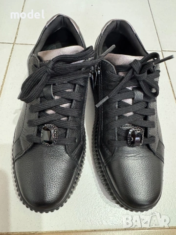 Дамски сникърси Geox, снимка 2 - Маратонки - 54286614