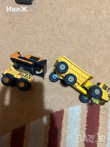 Лот стари играчки