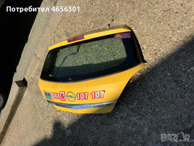 Комплект задна - 5-та брата на багажника на Опел Астра Opel Astra Хечбег само за 150лв.