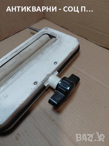 Соц Стара Ръчна Преса От Стара Пералня 3.800кг. НОМЕР 1635., снимка 6 - Антикварни и старинни предмети - 54128327