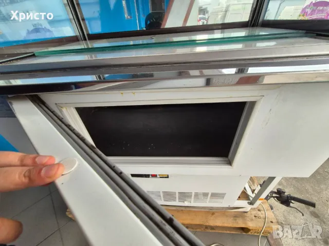 Сладкарска хладилна витрина, снимка 4 - Витрини - 50277057