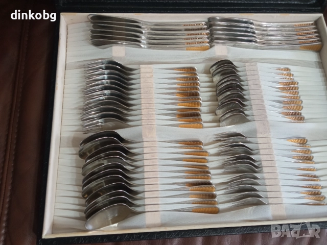 Позлатен комплект за хранене, снимка 2 - Бижутерийни комплекти - 51507889