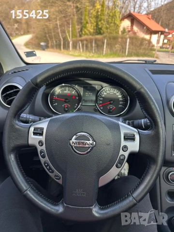 Nissan Qashqai 1.6dci TEKNA 130к.с., снимка 15 - Автомобили и джипове - 54195103