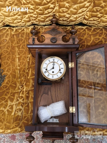 Стенен часовник