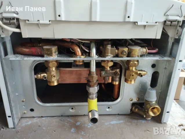 Двуконтурен комбиниран газов котел vaillant turbomax plus vuw 282/2-5 28 kw, снимка 9 - Други - 46989659