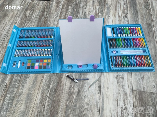 Комплект за рисуване с изскачащ статив Disney Stitch от 162 части, снимка 5 - Образователни игри - 53782663