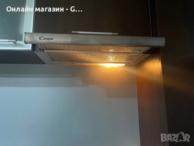 Кухненско обзавеждане 3.70 м с вградени уреди, снимка 16 - Кухни - 53637884