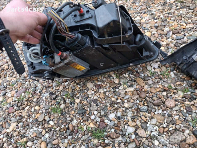 ляв и десен фар за ауди а6 ц5  ксенон AUDI A6 C5 xsenon, снимка 5 - Части - 53001788