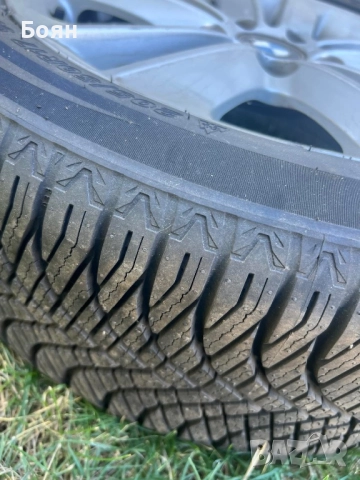 Гуми с джанти зимни за БМВ 205/50/17, снимка 2 - Гуми и джанти - 51758554
