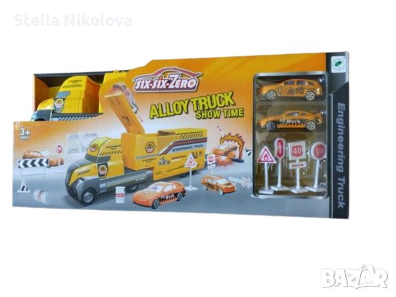 Детски камион - писта с две метални коли и знаци, снимка 1 - Коли, камиони, мотори, писти - 45112759