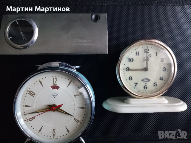 Стари Часовници, снимка 2 - Антикварни и старинни предмети - 53380025