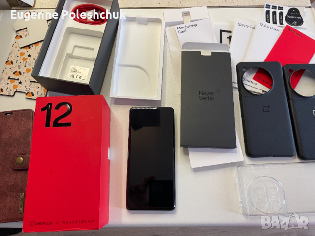 Oneplus 12. RAM 16 GB / 512 Перфектен Като Нов e-sim, снимка 2 - Други - 53483557