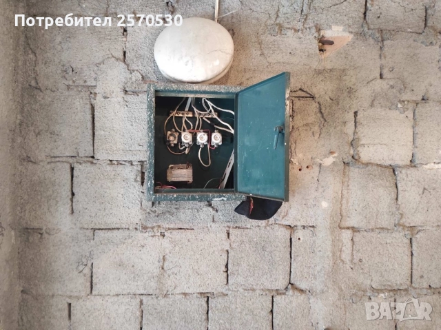 Гараж,Център,партер,ток(зареждане),вода,затв.комплекс, снимка 4 - Гаражи и паркоместа - 51148691