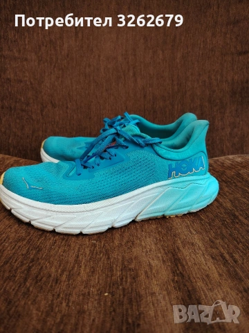 Hoka Arahi 7 оригинални размер 41.5, снимка 6 - Маратонки - 54224130