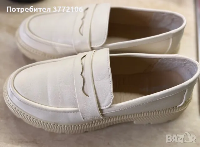 Дамски кожени обувки