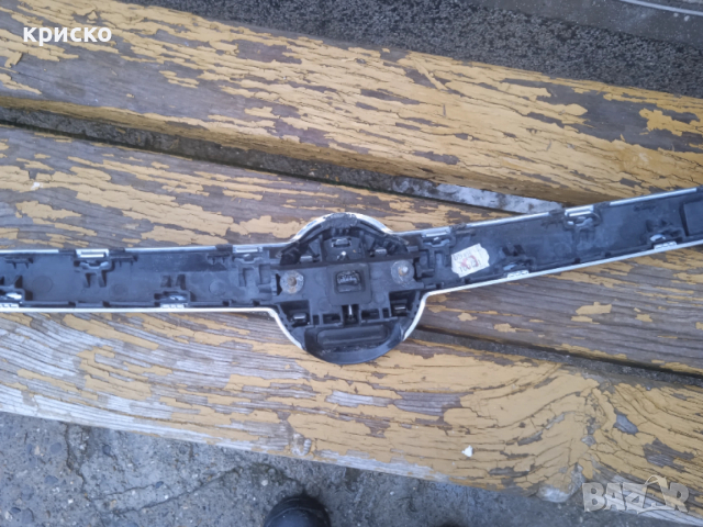 лайсна багажник опел инсигния, снимка 6 - Части - 49415169