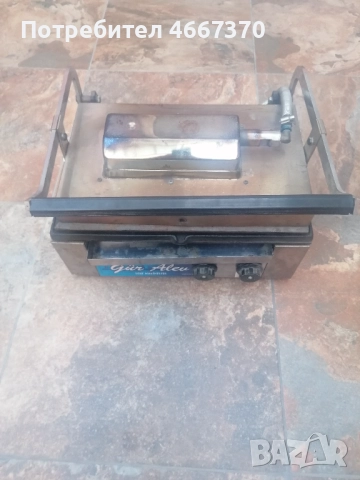 Продавам грил тостер на газ, снимка 4 - Тостери - 52661997