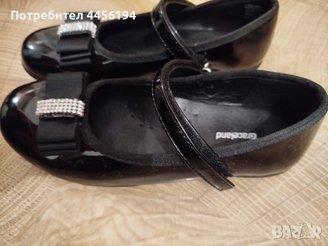 Детски обувки номер 32 , снимка 2 - Детски обувки - 52816354