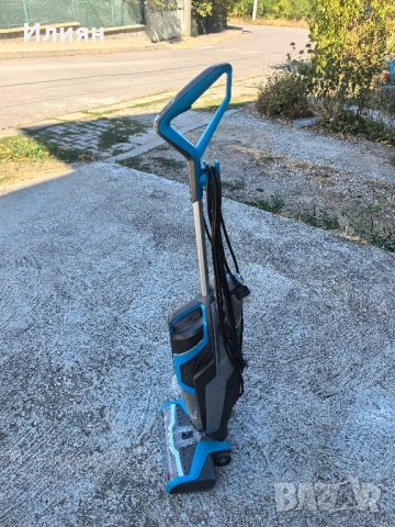 Перяща прахосмукачка , снимка 2 - Прахосмукачки - 51807869