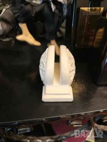 Поставка за салфетки алабастър , снимка 3 - Декорация за дома - 49849514
